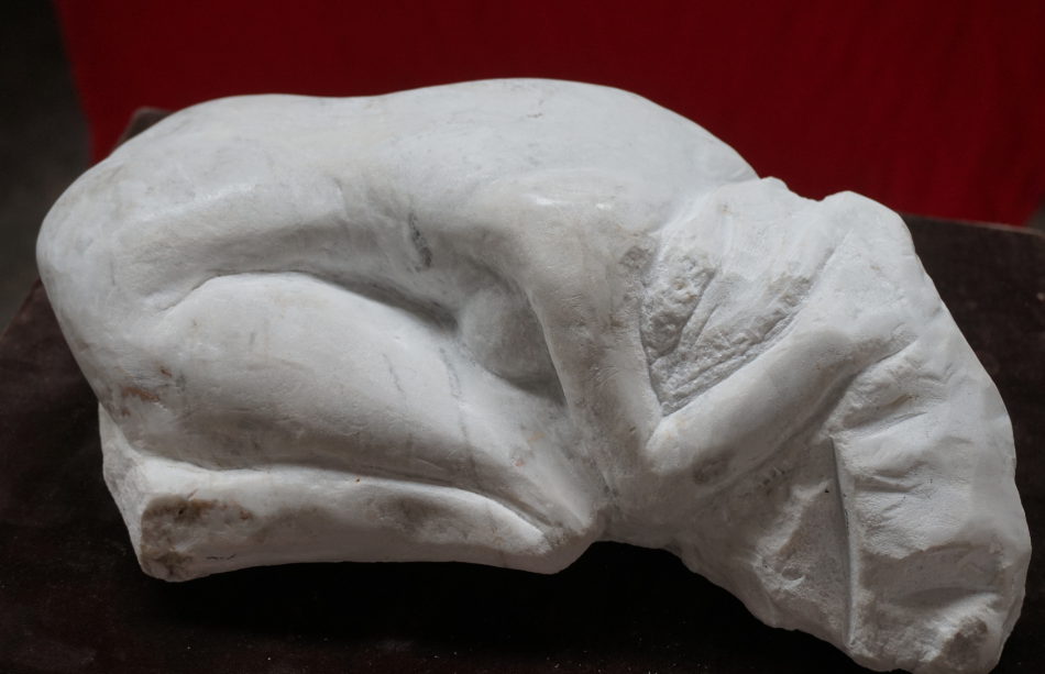 Sculpture marbre - Lartigue.png