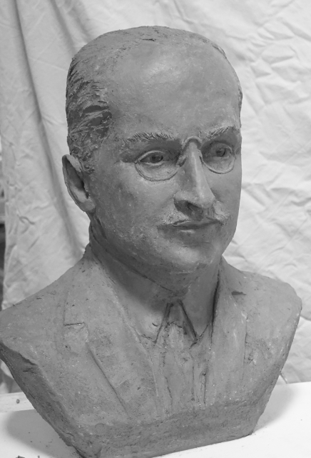 Bustes de Marcel Bouilloux-Lafont et de Pierre-Georges Latécoère, pionniers de l’Aéropostale