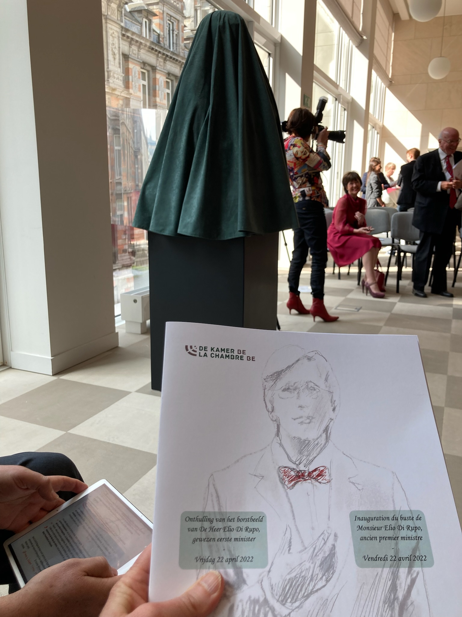 avant dévoilement Elio Di Rupo
